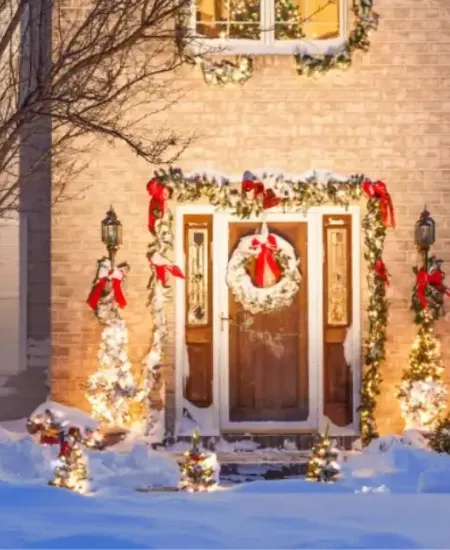 How to Secure Outdoor Lights Against Wind and Rain