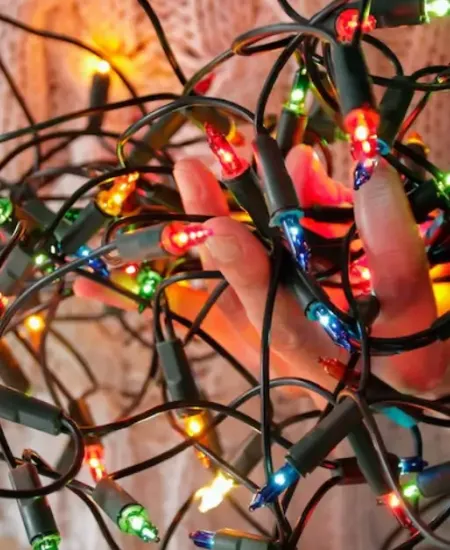 How to Take Down Lights Without Tangling or Breaking Them